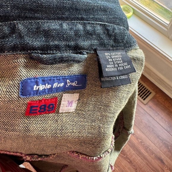 Triple Five Soul Denim Jacket with Pink Accents Ptp 16” length 18” - Picture 8 of 10